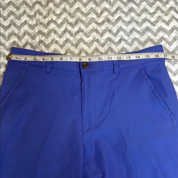 Izod Men's Purple Golf Shorts sz 33 - Picture 4 of 9